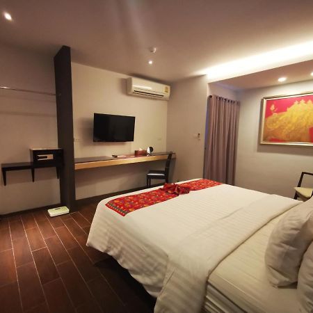 Mandy Nok Hotel Nakhon Si Thammarat Buitenkant foto